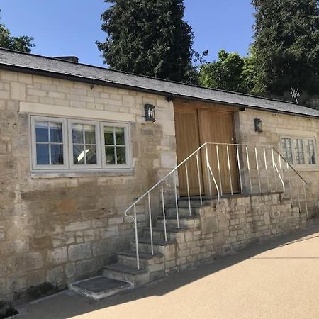 Barley - Cosy Stylish Apartment - Easy Access To Bath And Many Nearby Attractions 博克斯 外观 照片