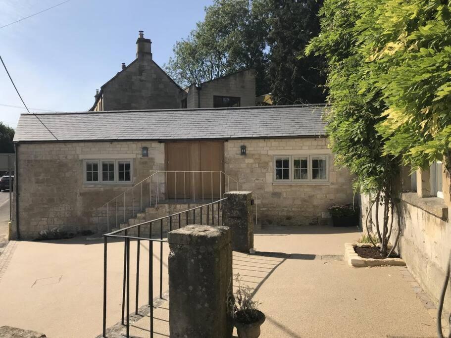 Barley - Cosy Stylish Apartment - Easy Access To Bath And Many Nearby Attractions 博克斯 外观 照片